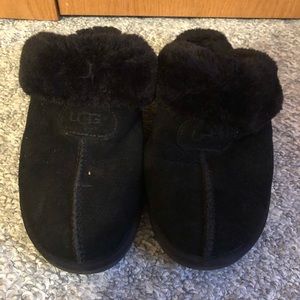 UGG Slippers, Size 9, Black